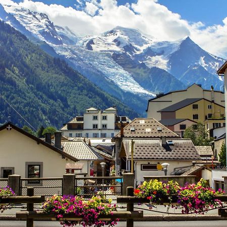 Apartment Le Carlton-7 By Interhome Chamonix ภายนอก รูปภาพ